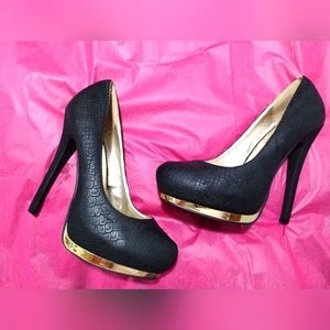 black and Gold Sexy Heels